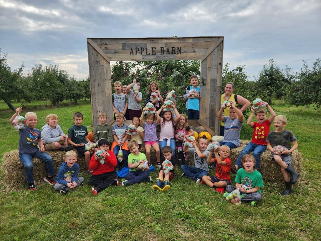 1st Grade Apple Barn